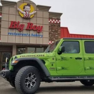 Meet your Posher, Donna